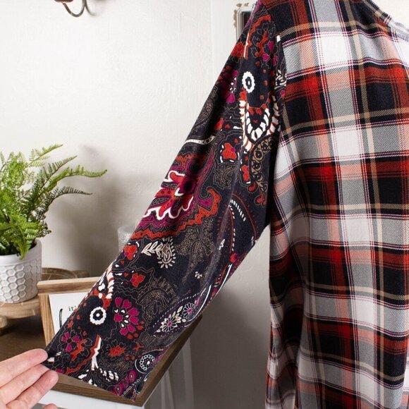 Westbound Woman Long Sleeve Top, Size 2X - Picture 5 of 6